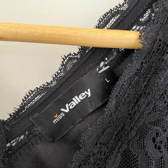 Black stretch lace bodysuit. - Picture 2 of 3